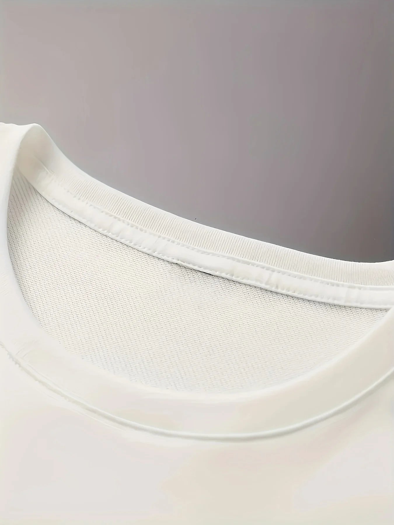 Gun Patterns Print Crew Neck Short Sleeve T shirt For Men Casual Summer T Shirt For Daily Wear And Vacation Resorts