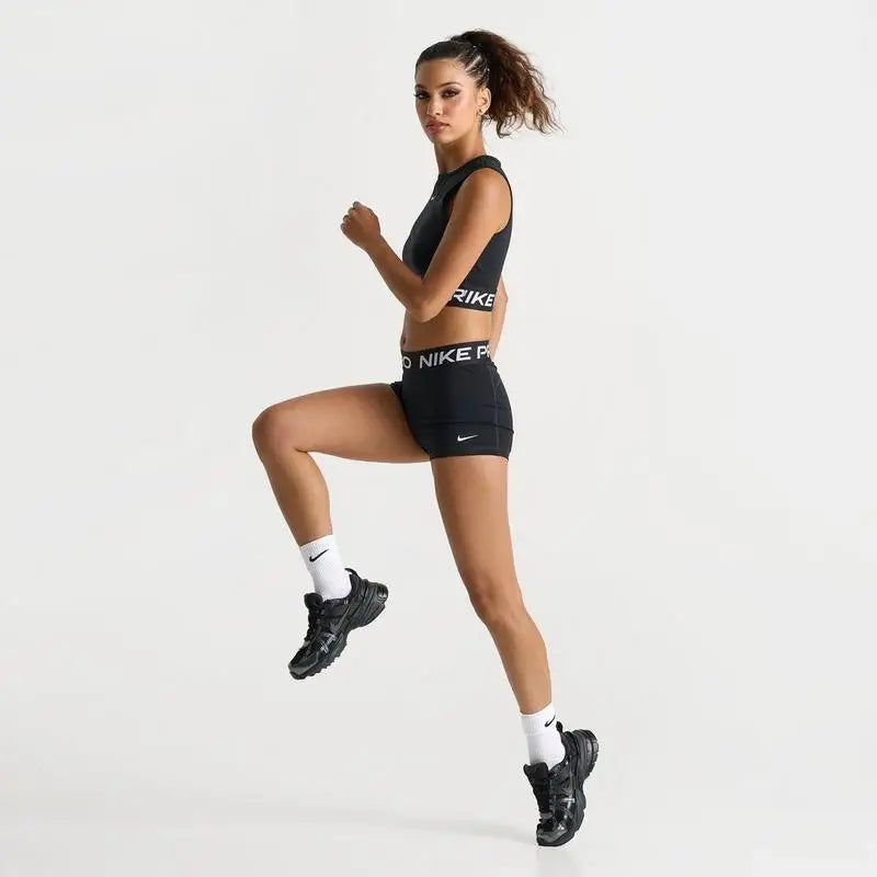 Nike Women's Lightweight Breathable Gym Shorts for Fitness Running and Training Comfortable Sportswear