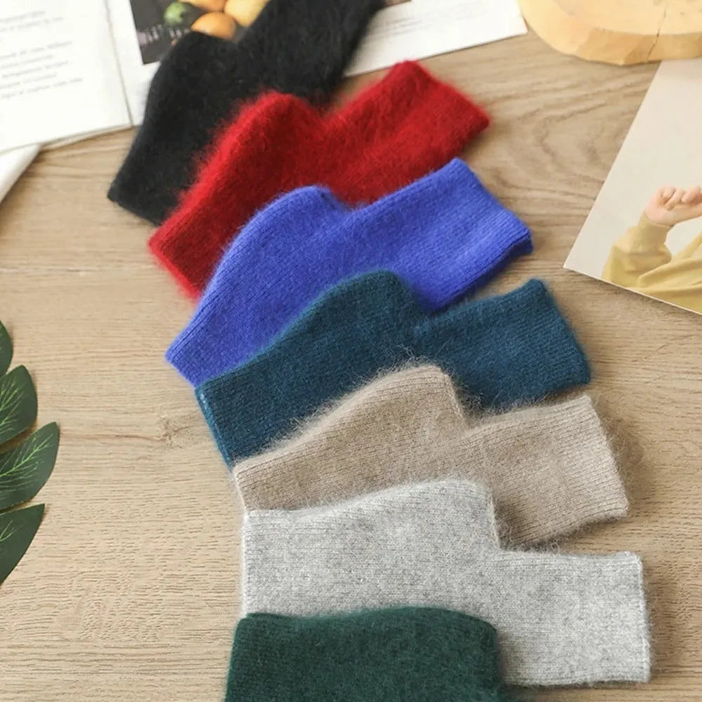 Mink Cashmere Gloves Autumn Winter Women Girl Gloves Fingerless Warm Knitted Wool Mitten Wrist Length Thumb Hole Mitts Fashion