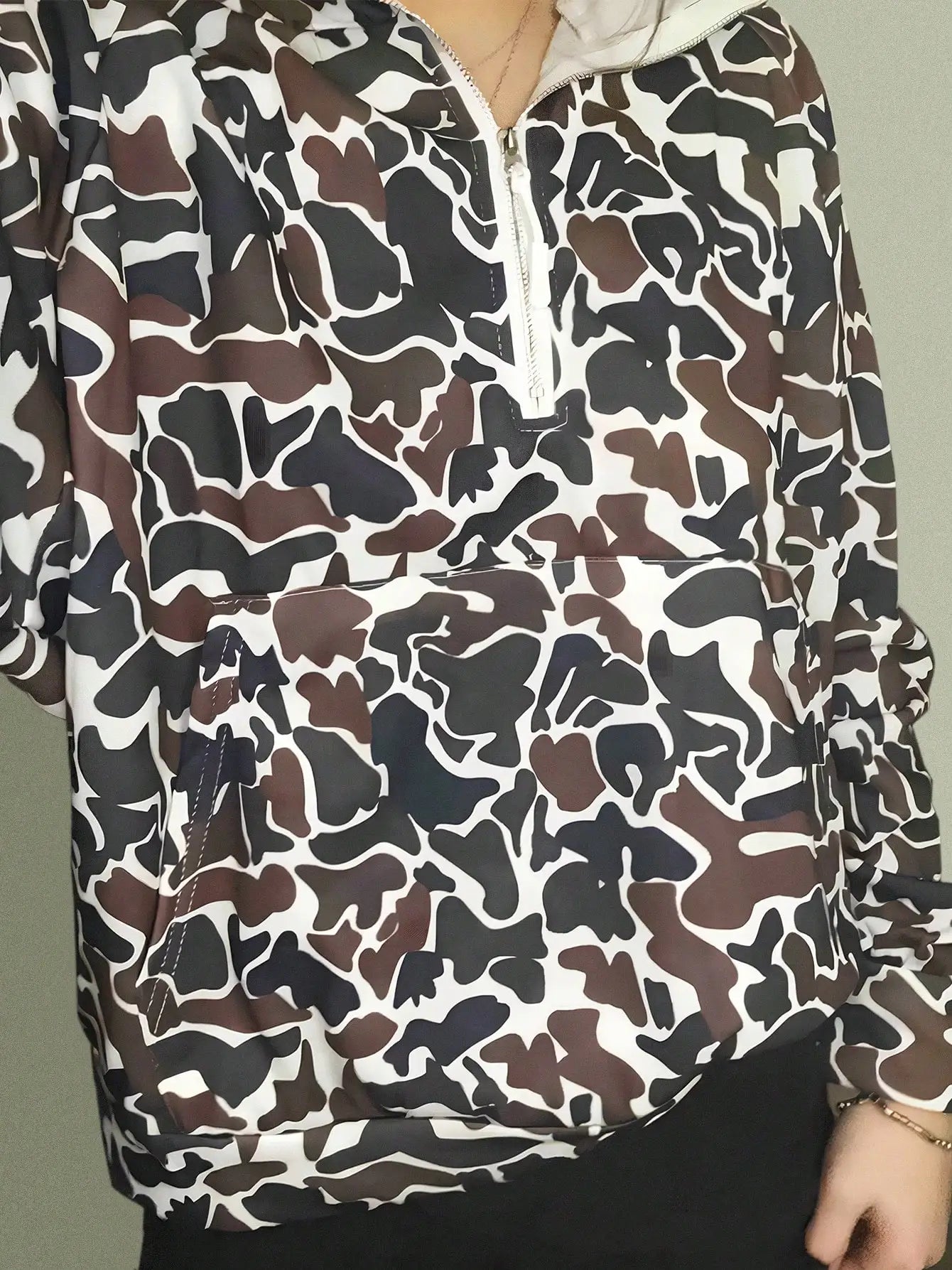 Camo Zip Up Hoodie For Women Quarter Zip Hoodie Jacket Tactical Style Cropped Sports Sweatshirt